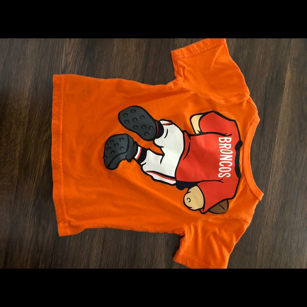 Denver Broncos Tee